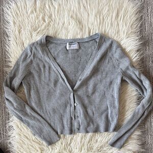 Old Navy Gray Ribbed Button-Front Cropped Cardigan